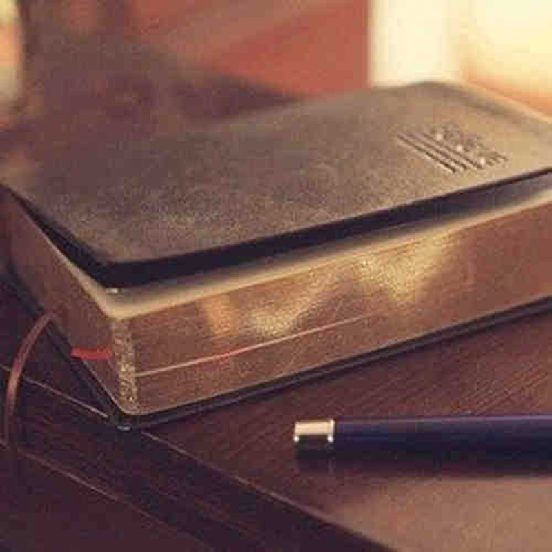 ヴィンテージ厚手の革の聖書のノートブック,空白の日記,レトロ - Vintage Leather Journal Notebook のレビューと価格